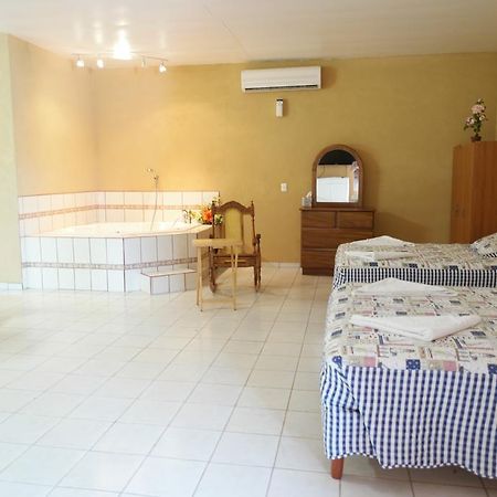 Hotel La Arena Liberia Extérieur photo