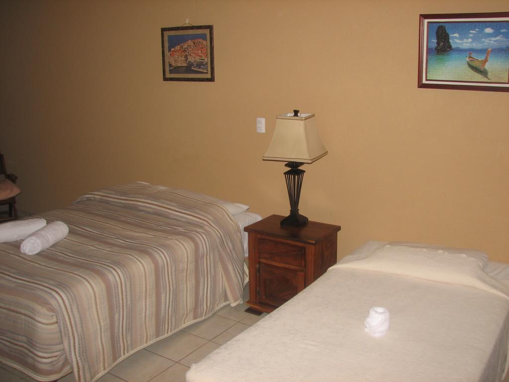 Hotel La Arena Liberia Extérieur photo