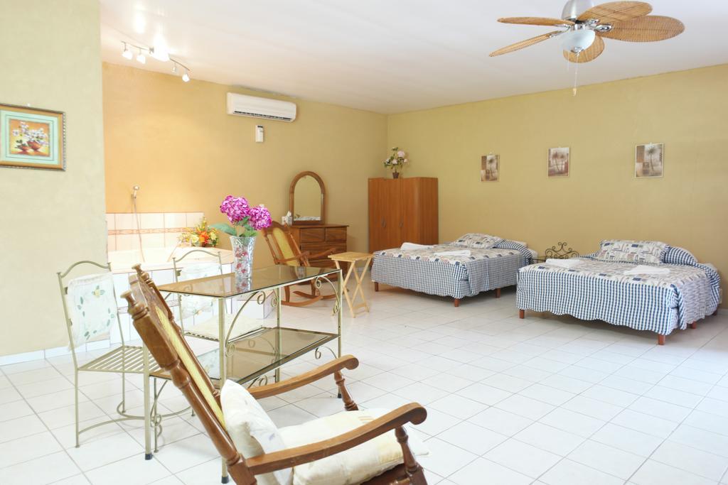 Hotel La Arena Liberia Extérieur photo