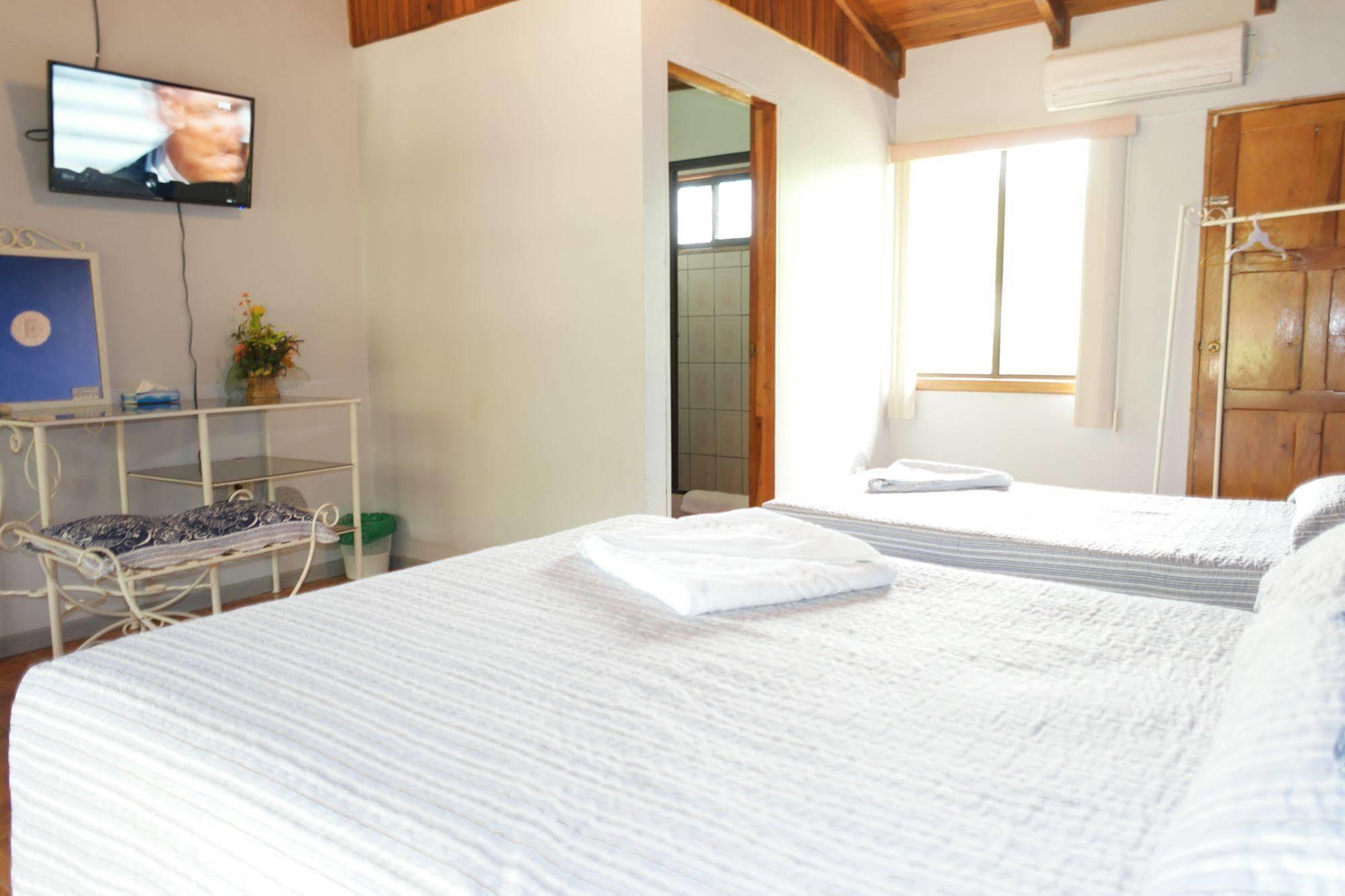 Hotel La Arena Liberia Extérieur photo