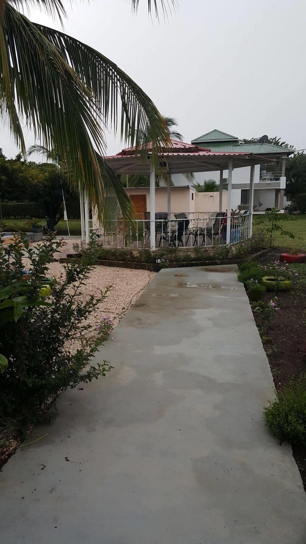 Hotel La Arena Liberia Extérieur photo